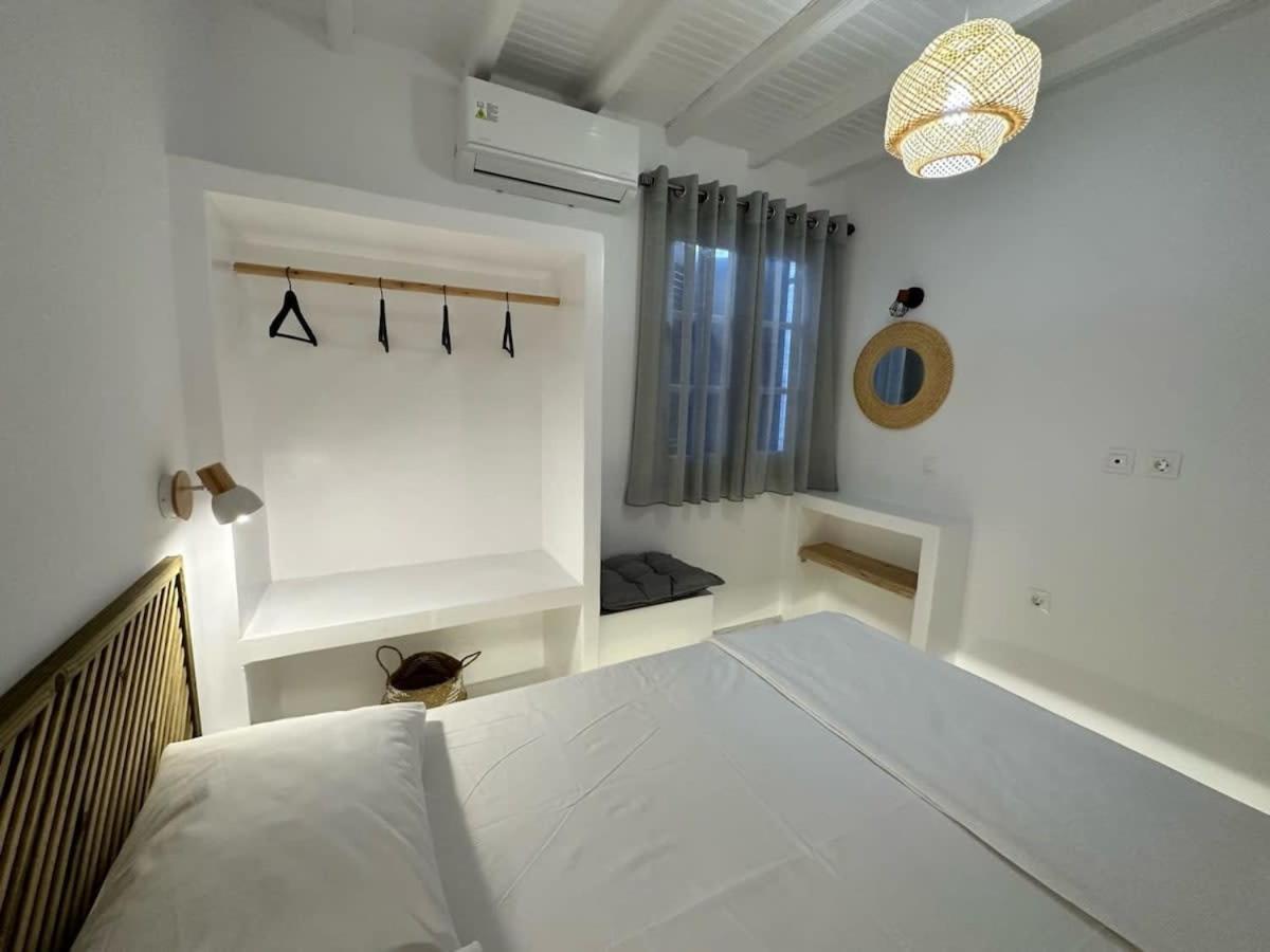 Dreamy Island Escape In Paros Apartment